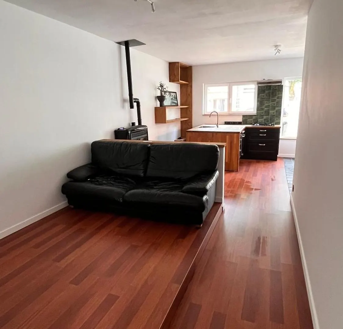Casa Mellow Gent 0*,  Belçika